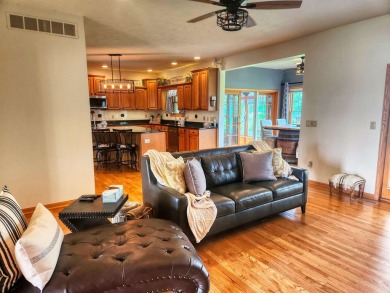 MAKE AN OFFER - MOTIVATED SELLER! Here's your chance to own a on Lake Carroll Golf Course in Illinois - for sale on GolfHomes.com, golf home, golf lot