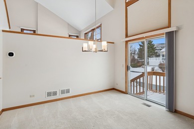 COME LIVE THE GOOD LIFE in this gorgeous Stonebridge on Stonebridge Country Club in Illinois - for sale on GolfHomes.com, golf home, golf lot