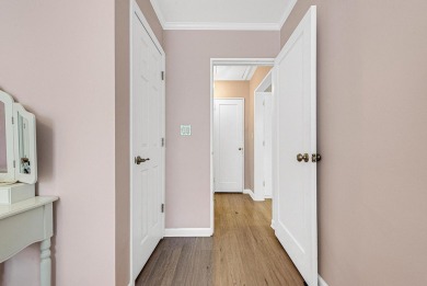 Discover this stunning, sun-filled upper one bedroom corner unit on Douglaston Park Golf Course in New York - for sale on GolfHomes.com, golf home, golf lot