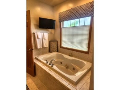 MAKE AN OFFER - MOTIVATED SELLER! Here's your chance to own a on Lake Carroll Golf Course in Illinois - for sale on GolfHomes.com, golf home, golf lot
