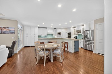 Is there a 6-bed home in The Oaks at Apalachee Farms under $1M on Trophy Club of Apalachee in Georgia - for sale on GolfHomes.com, golf home, golf lot