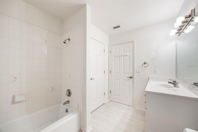 One or more photo(s) has been virtually staged. Welcome to this on Keystone Heights Golf and Country Club in Florida - for sale on GolfHomes.com, golf home, golf lot