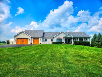 MAKE AN OFFER - MOTIVATED SELLER! Here's your chance to own a on Lake Carroll Golf Course in Illinois - for sale on GolfHomes.com, golf home, golf lot