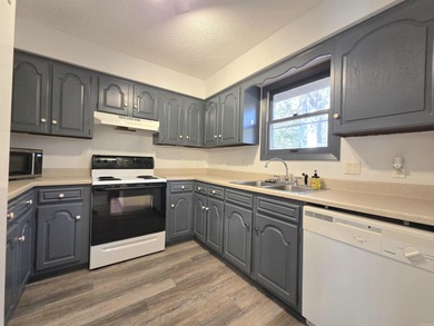 Welcome to this beautifully updated and fully furnished on DeSoto Golf Course in Arkansas - for sale on GolfHomes.com, golf home, golf lot