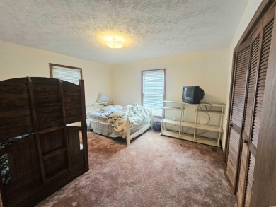 Here's your chance to own a true gem in one of the most on Beachwood Golf Club in South Carolina - for sale on GolfHomes.com, golf home, golf lot