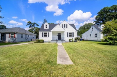 Fully renovated in Park Manor! New cabinets, granite countertops on The Links at City Park in Virginia - for sale on GolfHomes.com, golf home, golf lot