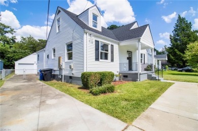 Fully renovated in Park Manor! New cabinets, granite countertops on The Links at City Park in Virginia - for sale on GolfHomes.com, golf home, golf lot