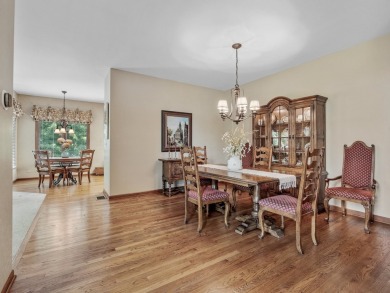 1N639 Augusta Ct welcomes you to convenient maintenance free on Klein Creek Golf Club in Illinois - for sale on GolfHomes.com, golf home, golf lot