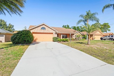 Come see this wonderful 3 bedroom 2 bath split plan home. This on Deltona Golf Club in Florida - for sale on GolfHomes.com, golf home, golf lot