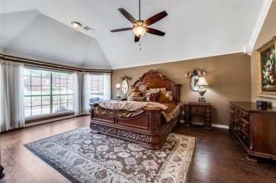 Living is easy in this wonderful one-story home in desirable on Oakmont Country Club in Texas - for sale on GolfHomes.com, golf home, golf lot
