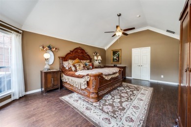 Living is easy in this wonderful one-story home in desirable on Oakmont Country Club in Texas - for sale on GolfHomes.com, golf home, golf lot