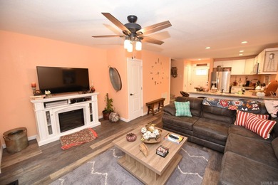 Welcome to this 2 bed 1 bath FURNISHED charming Chelsea Condo in on Mountain Ranch Golf Club in Arkansas - for sale on GolfHomes.com, golf home, golf lot