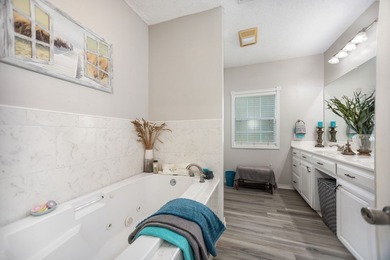 Welcome Home!  3-bedroom, 2-bath in Neches Pines Golf Course on Neches Pines Golf Course in Texas - for sale on GolfHomes.com, golf home, golf lot