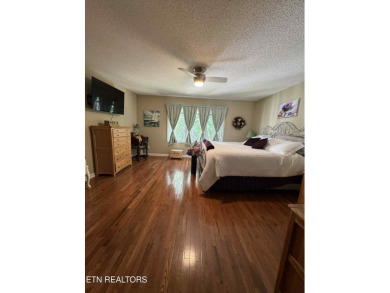 Beautiful 3 bedroom, 2 bath home in the sought-after Fairfield on Druid Hills Golf Club in Tennessee - for sale on GolfHomes.com, golf home, golf lot