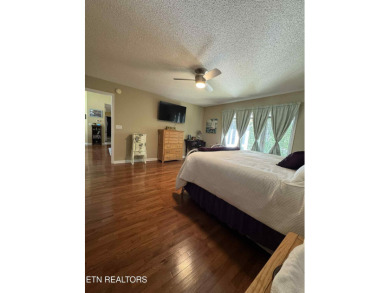 Beautiful 3 bedroom, 2 bath home in the sought-after Fairfield on Druid Hills Golf Club in Tennessee - for sale on GolfHomes.com, golf home, golf lot