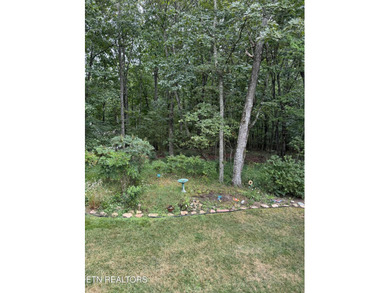 Beautiful 3 bedroom, 2 bath home in the sought-after Fairfield on Druid Hills Golf Club in Tennessee - for sale on GolfHomes.com, golf home, golf lot