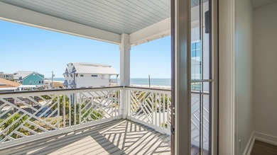 PRICE REDUCED, BUILDER CLOSEOUT! Gorgeous 4 bed/3.5 bath new on  in Florida - for sale on GolfHomes.com, golf home, golf lot