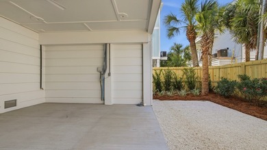 PRICE REDUCED, BUILDER CLOSEOUT! Gorgeous 4 bed/3.5 bath new on  in Florida - for sale on GolfHomes.com, golf home, golf lot
