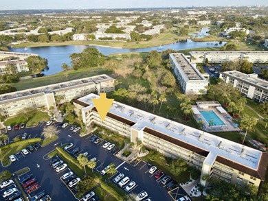 REDUCED! Discover carefree living in the highly sought-after on Wynmoor Golf Course in Florida - for sale on GolfHomes.com, golf home, golf lot