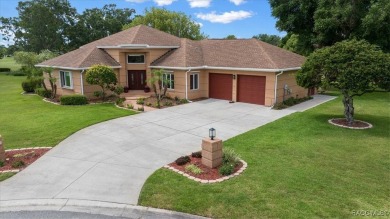 Welcome to every GOLFER'S DREAM home just 45 min north of Tampa on Heather Golf and Country Club in Florida - for sale on GolfHomes.com, golf home, golf lot