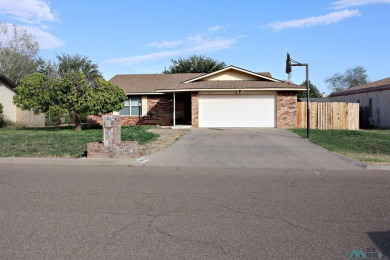 This 3-bedroom, 2-bathroom home, just a mile from Colonial Park on Chaparral Country Club in New Mexico - for sale on GolfHomes.com, golf home, golf lot