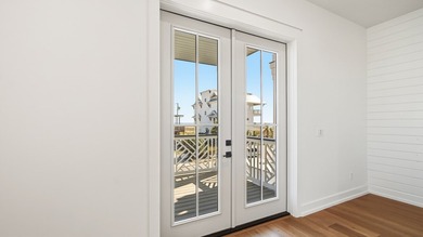 PRICE REDUCED, BUILDER CLOSEOUT! Gorgeous 4 bed/3.5 bath new on  in Florida - for sale on GolfHomes.com, golf home, golf lot