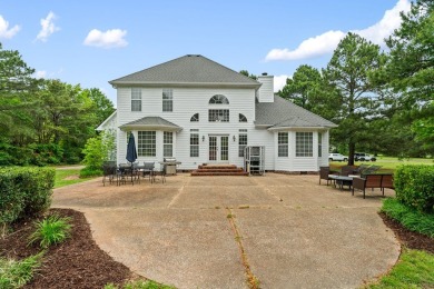 Welcome to 507 Arnie's Loop, a wonderful 4-bedroom, 2.5-bath on Bay Creek Golf Club in Virginia - for sale on GolfHomes.com, golf home, golf lot