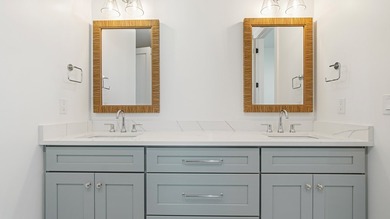 PRICE REDUCED, BUILDER CLOSEOUT! Gorgeous 4 bed/3.5 bath new on  in Florida - for sale on GolfHomes.com, golf home, golf lot