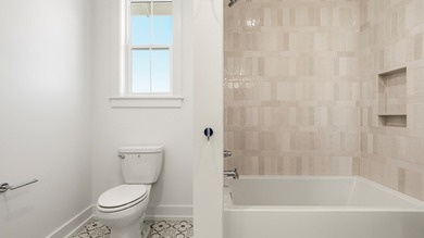 PRICE REDUCED, BUILDER CLOSEOUT! Gorgeous 4 bed/3.5 bath new on  in Florida - for sale on GolfHomes.com, golf home, golf lot