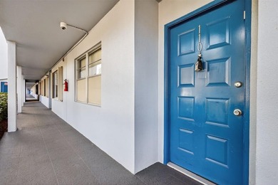 Golf Course Living in Century Village! Spacious 2-bedroom on Flamingo Lakes Country Club in Florida - for sale on GolfHomes.com, golf home, golf lot