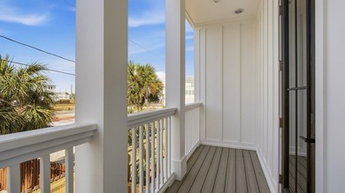 PRICE REDUCED, BUILDER CLOSEOUT! Gorgeous new construction home on  in Florida - for sale on GolfHomes.com, golf home, golf lot