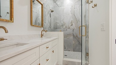 PRICE REDUCED, BUILDER CLOSEOUT! Gorgeous new construction home on  in Florida - for sale on GolfHomes.com, golf home, golf lot