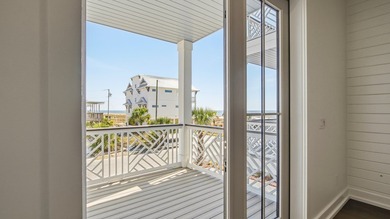 PRICE REDUCED, BUILDER CLOSEOUT! Gorgeous new construction home on  in Florida - for sale on GolfHomes.com, golf home, golf lot