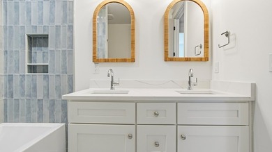 PRICE REDUCED, BUILDER CLOSEOUT! Gorgeous new construction home on  in Florida - for sale on GolfHomes.com, golf home, golf lot