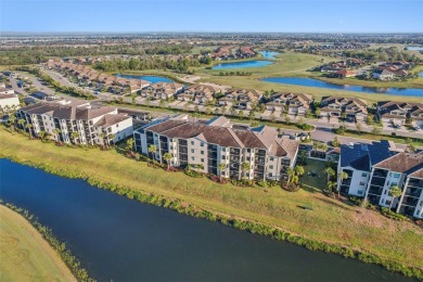 Under contract-accepting backup offers. Your front-row seat in on Lakewood National Golf Club in Florida - for sale on GolfHomes.com, golf home, golf lot