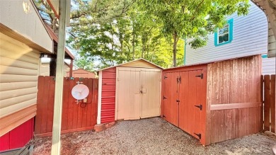 Welcome to this beautifully maintained 2-bedroom, 2-bath home in on Links At Lands End in Texas - for sale on GolfHomes.com, golf home, golf lot