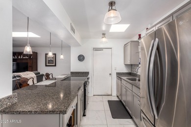 Gorgeous Fully Remodeled Sun City Phase 3 Condo!Welcome to this on Sun City-Willow Creek / Willow Brook  in Arizona - for sale on GolfHomes.com, golf home, golf lot