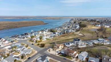 This rancher would be perfect for those who love a serene on The Links At Brigantine Beach in New Jersey - for sale on GolfHomes.com, golf home, golf lot