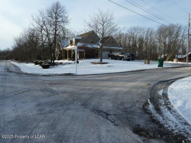 Eagle Rock cul-de-sac GOLF COURSE LOT LOCATED NEAR THE 11 HOLE on Eagle Rock Golf and Ski Resort in Pennsylvania - for sale on GolfHomes.com, golf home, golf lot