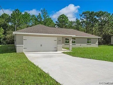 What a deal for this 3-year-old home in Citrus Springs! No on Pine Ridge Community Golf and Country Club in Florida - for sale on GolfHomes.com, golf home, golf lot