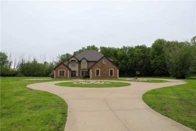 Beautiful 5-Bedroom, 4-Bathroom Home on Nearly 2 Acres in a on Crestwood Country Club in Kansas - for sale on GolfHomes.com, golf home, golf lot