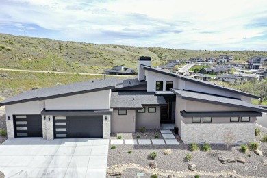 Views for miles! Gaze out at the Owyhee Mountains, the foothills on Crane Creek Country Club in Idaho - for sale on GolfHomes.com, golf home, golf lot