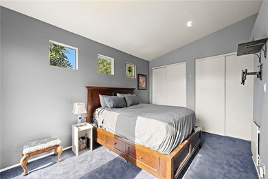 Stylish 2-Bedroom Carriage Unit in Rancho Santa Margarita on Tijeras Creek Golf Club in California - for sale on GolfHomes.com, golf home, golf lot