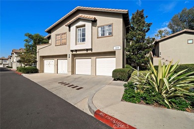 Stylish 2-Bedroom Carriage Unit in Rancho Santa Margarita on Tijeras Creek Golf Club in California - for sale on GolfHomes.com, golf home, golf lot