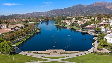 Stylish 2-Bedroom Carriage Unit in Rancho Santa Margarita on Tijeras Creek Golf Club in California - for sale on GolfHomes.com, golf home, golf lot