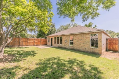 Charming one owner home in the highly coveted Waterview on Jim Boggs in Texas - for sale on GolfHomes.com, golf home, golf lot