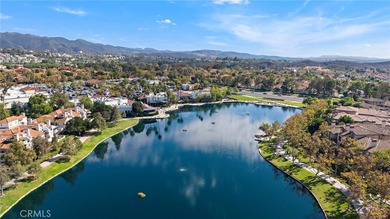 Stylish 2-Bedroom Carriage Unit in Rancho Santa Margarita on Tijeras Creek Golf Club in California - for sale on GolfHomes.com, golf home, golf lot