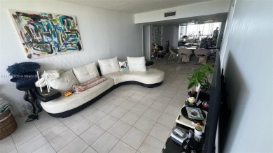 Spacious 2-bed, 2-bath condo in the heart of Aventura, offering on Turnberry Isle Resort and Club in Florida - for sale on GolfHomes.com, golf home, golf lot