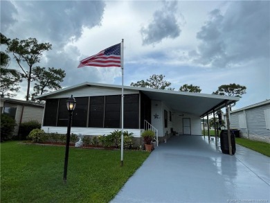 LOCATION! BRAND NEW WINDOWS! This home backs up to the on Indianwood Golf and Country Club in Florida - for sale on GolfHomes.com, golf home, golf lot