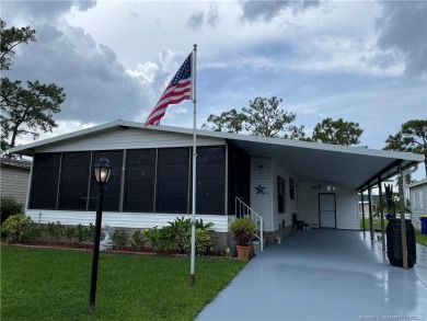 LOCATION! BRAND NEW WINDOWS! This home backs up to the on Indianwood Golf and Country Club in Florida - for sale on GolfHomes.com, golf home, golf lot